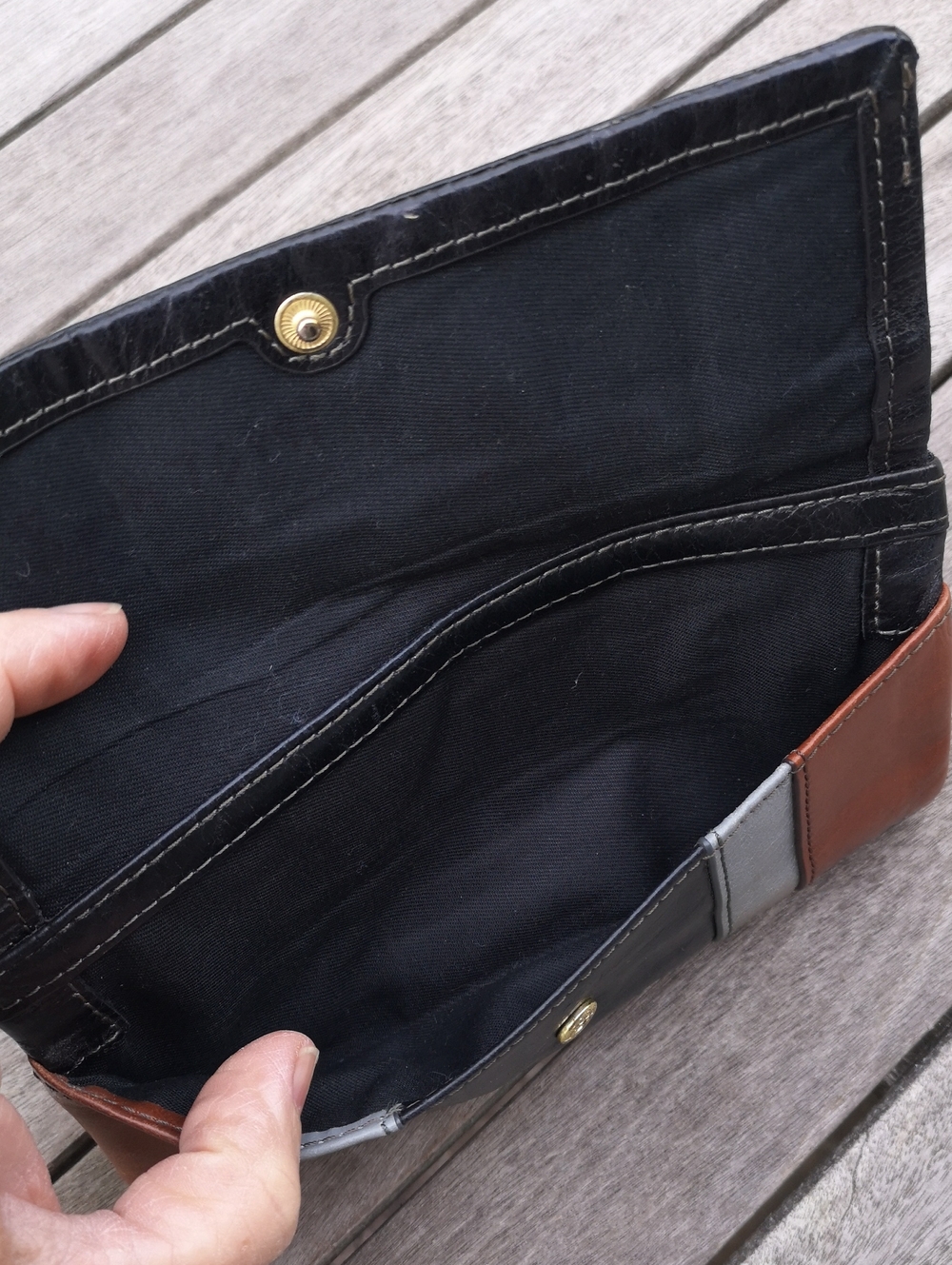 Vintage Fossil leather wallet - Picture 5 of 13